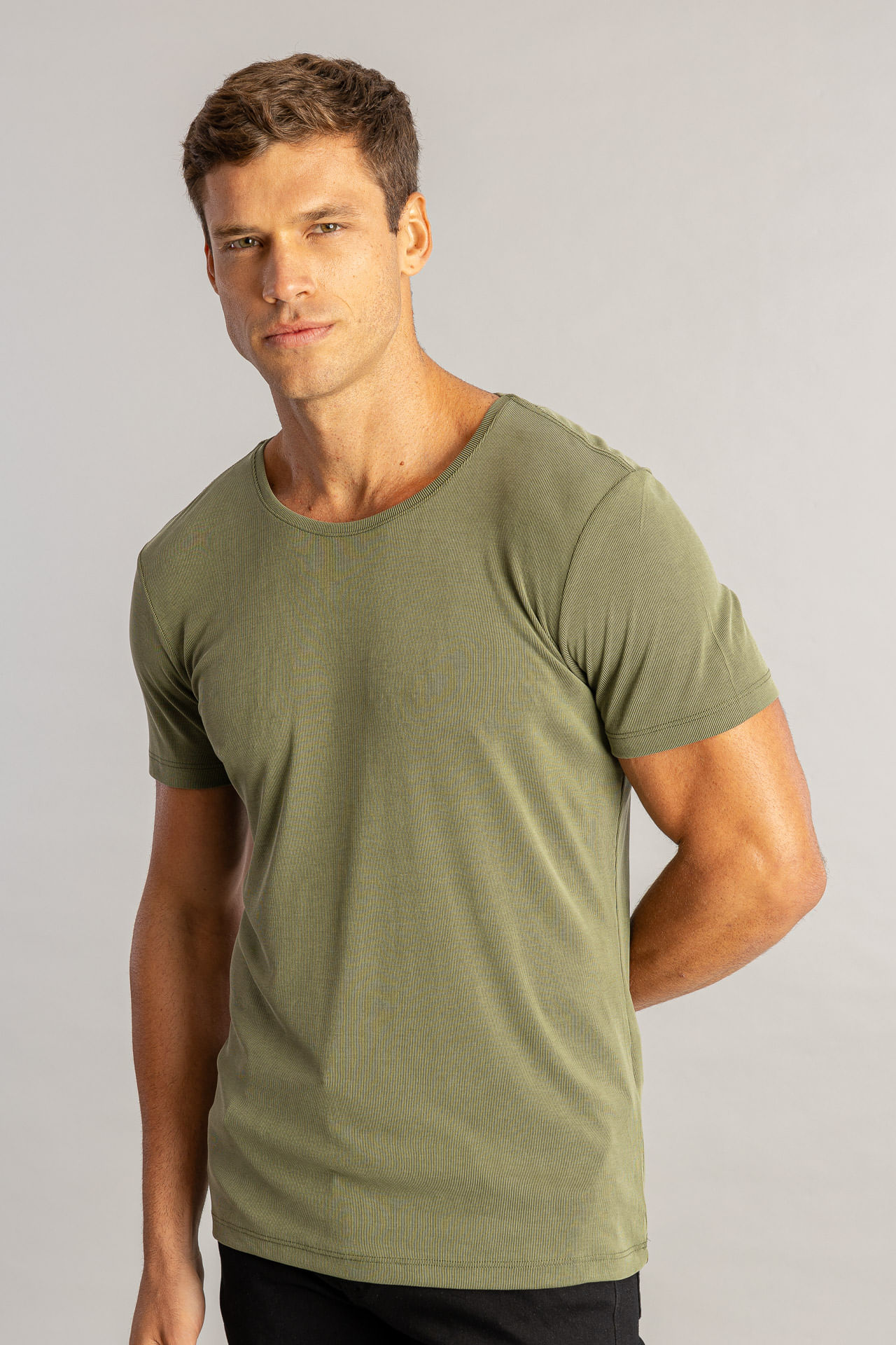 Camiseta Slim Fit Canelada S26 - Verde Musgo