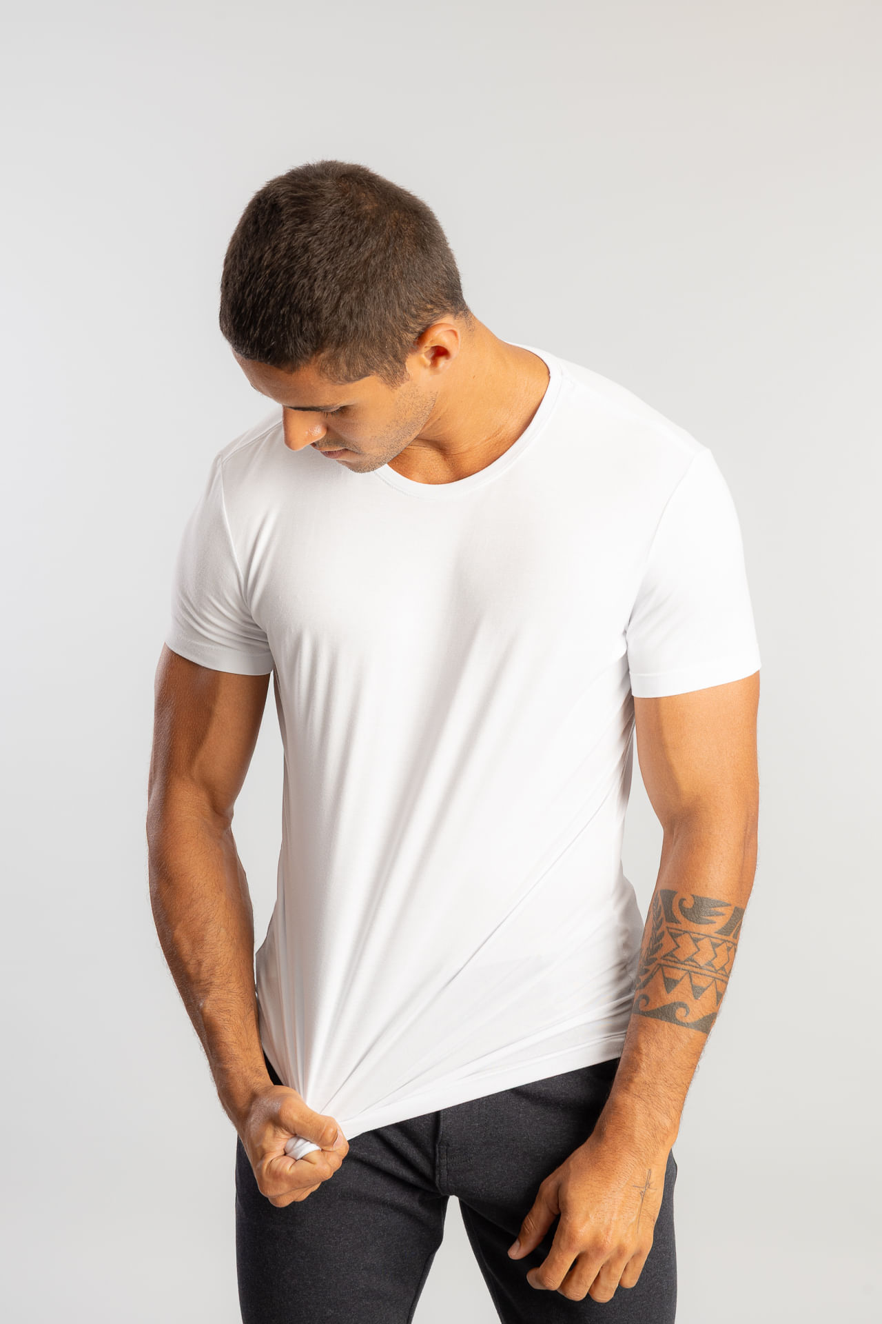 Camiseta Slim Tech Gola Careca W26 - Branco