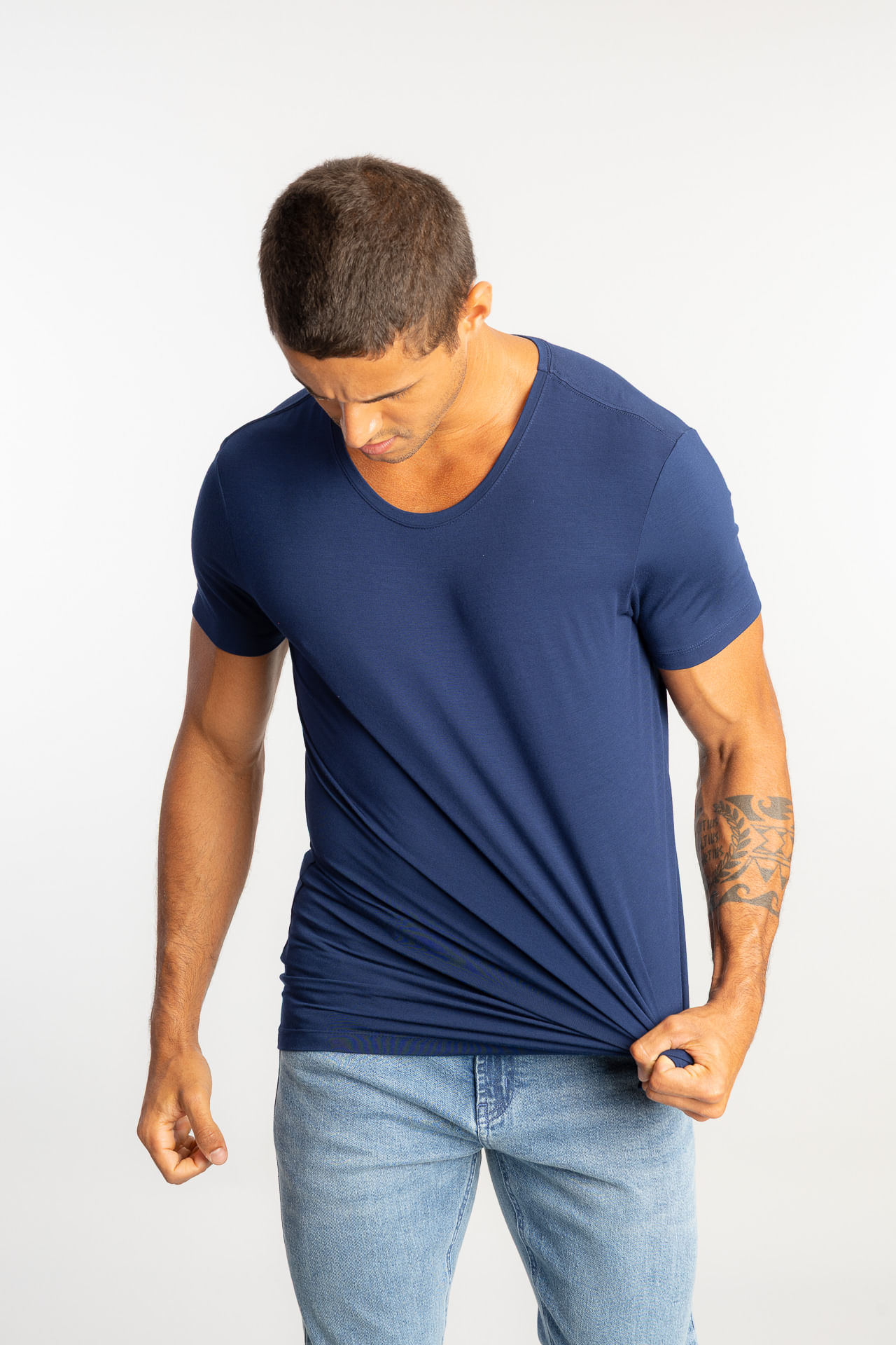 Camiseta Slim Tech Gola Careca W26 - Marinho