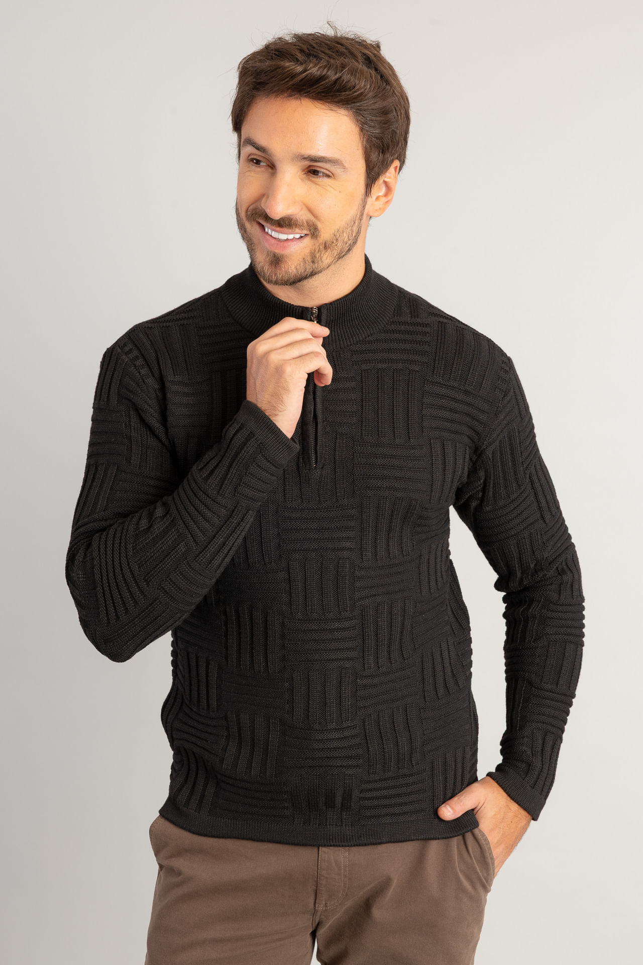 Tricot Tresse Meio Zíper W26 - Preto