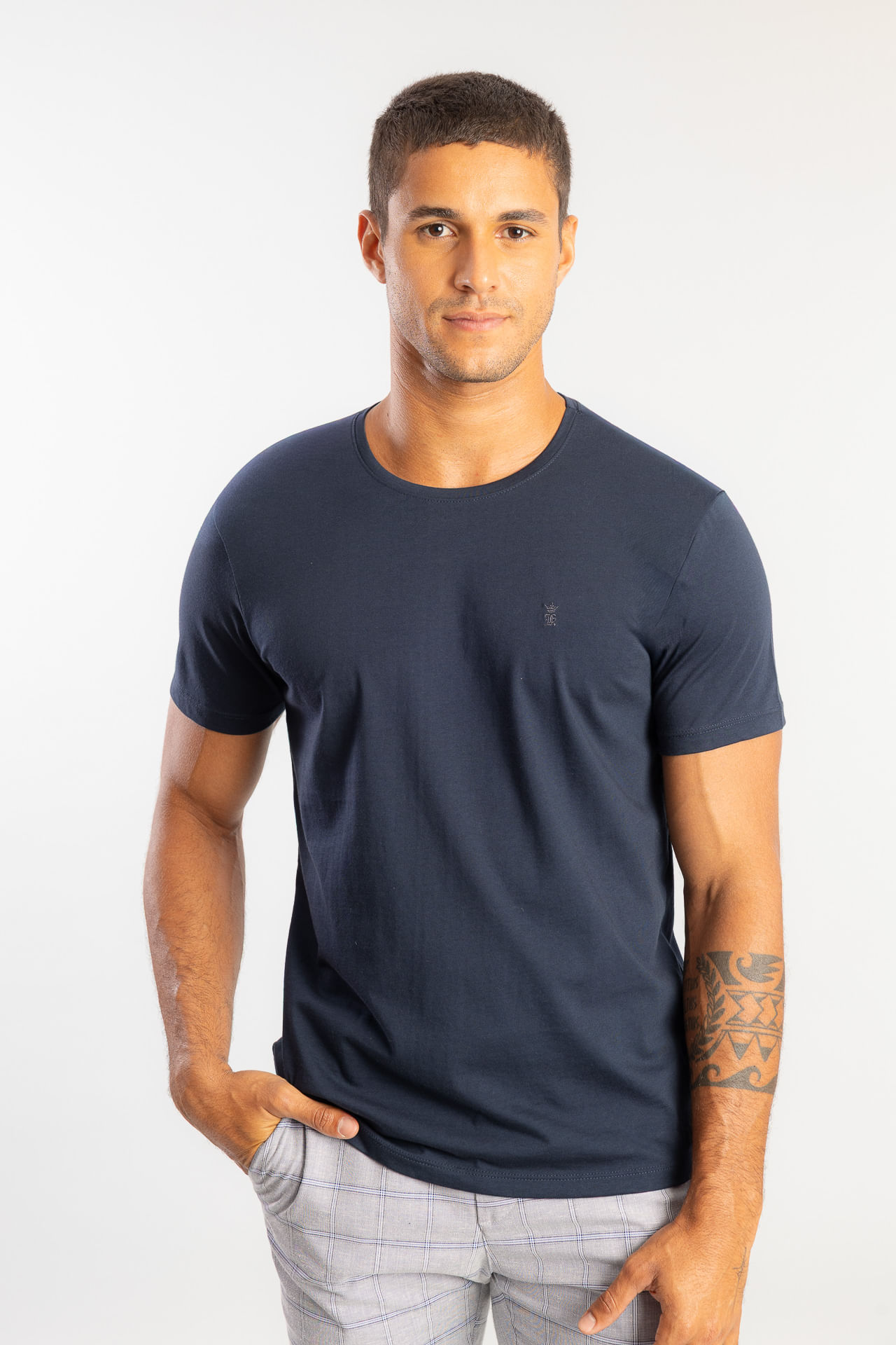Camiseta Pima Gola Careca W26 - Marinho