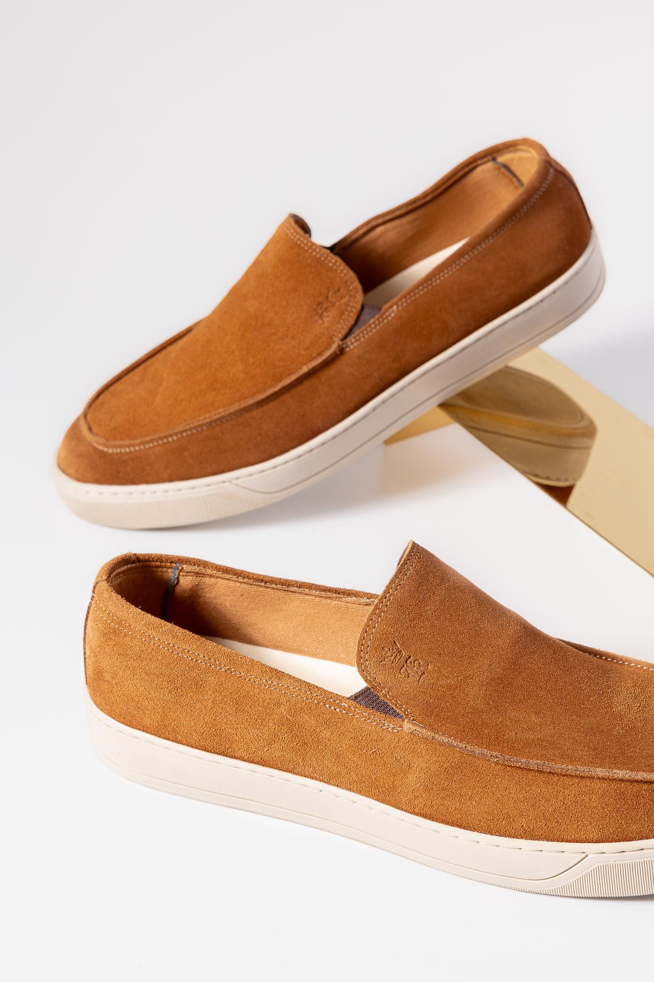 Tênis Loafer Camurça S26 - Castor