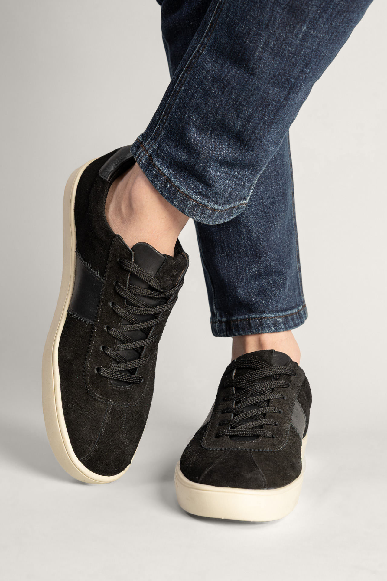 Tenis Recorte Dual Texture - Preto