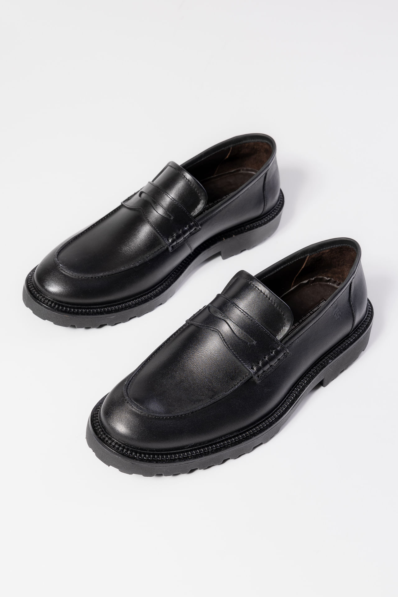 Mocassim Tratorado Couro - Preto
